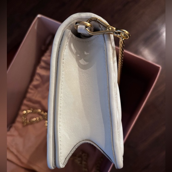 Matelasse Delice Miu Logo Bag White - Picture 5 of 11